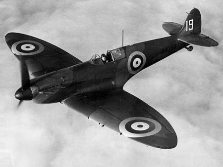 en hommage a tous les heros anglais morts pour la liberté